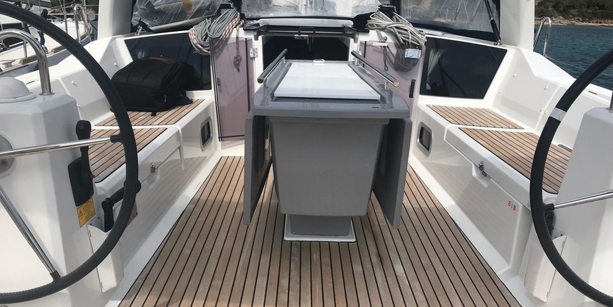 Beneteau Oceanis 41.1