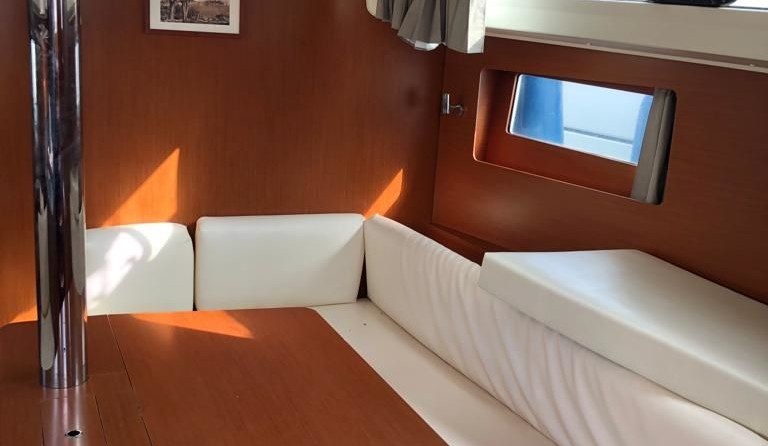 Beneteau Oceanis 41.1