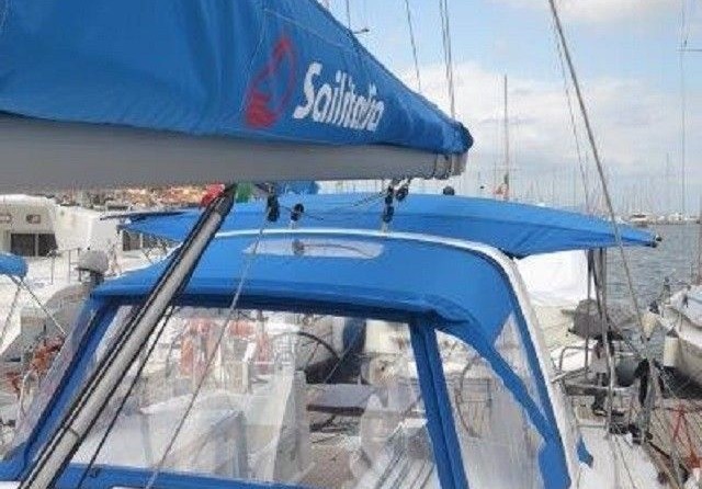 Beneteau Oceanis 38