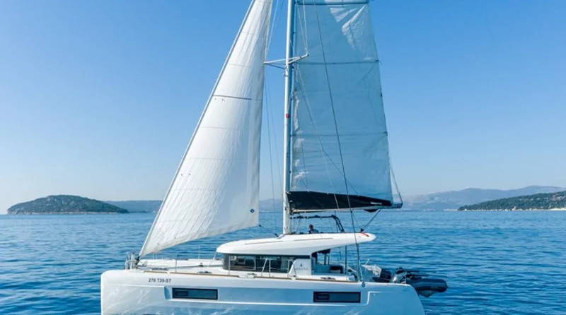 Lagoon 40
