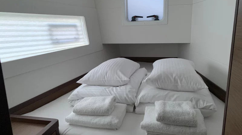 Lagoon 40