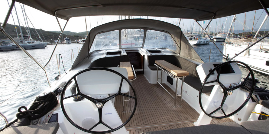 Hanse 508