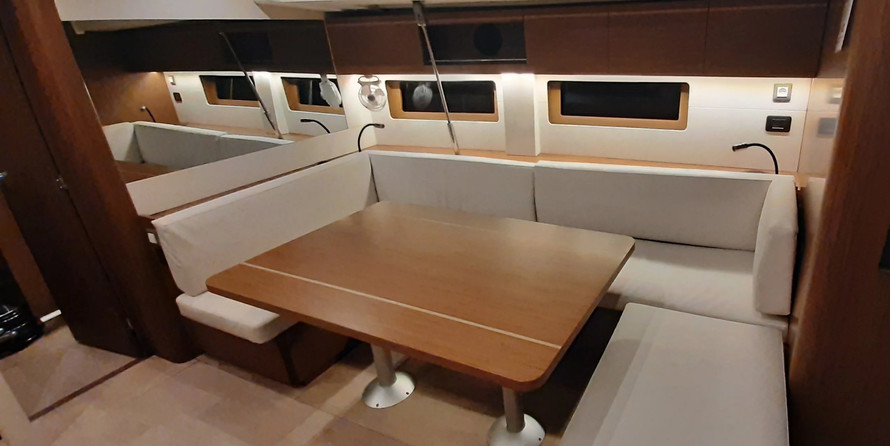 Oceanis 51.1