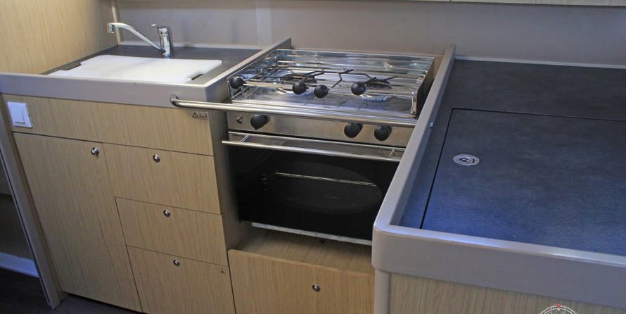 Beneteau Oceanis 41.1