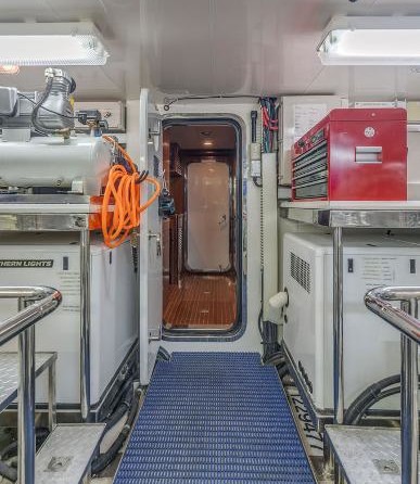 Ocean Alexander Open Flybridge Motor Yacht