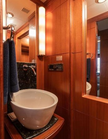 Ocean Alexander Open Flybridge Motor Yacht