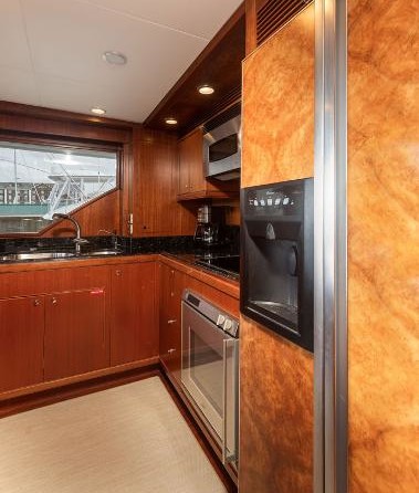 Ocean Alexander Open Flybridge Motor Yacht