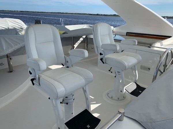 Ocean Alexander Open Flybridge Motor Yacht