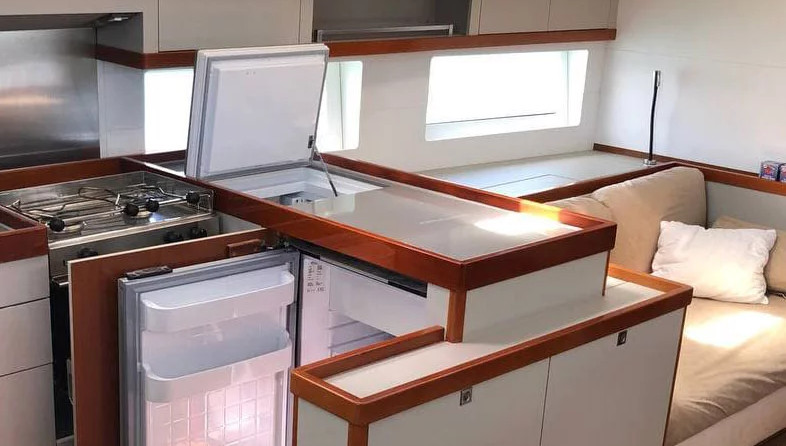 Beneteau Oceanis 55.1