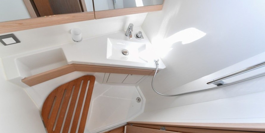 Beneteau Oceanis 46