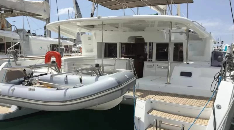 Lagoon 450 F