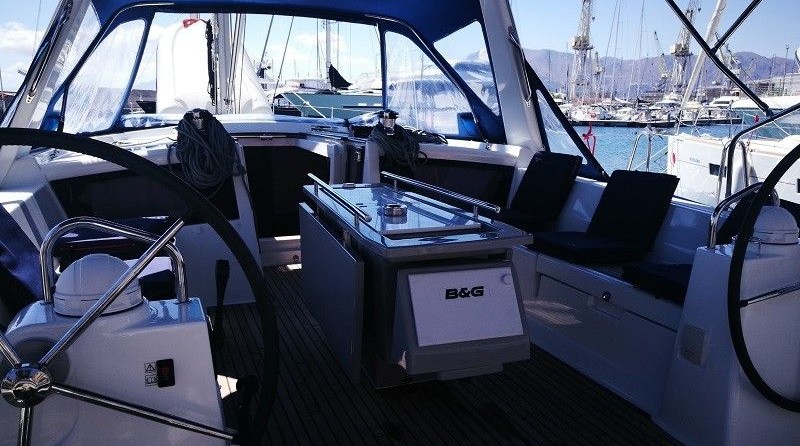 Beneteau Oceanis 48