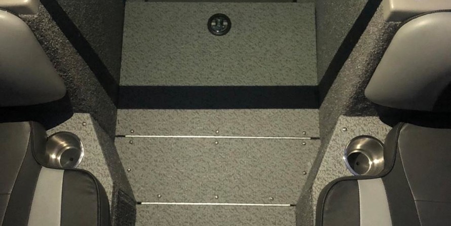 Lund Boats 2275 Baron Sport