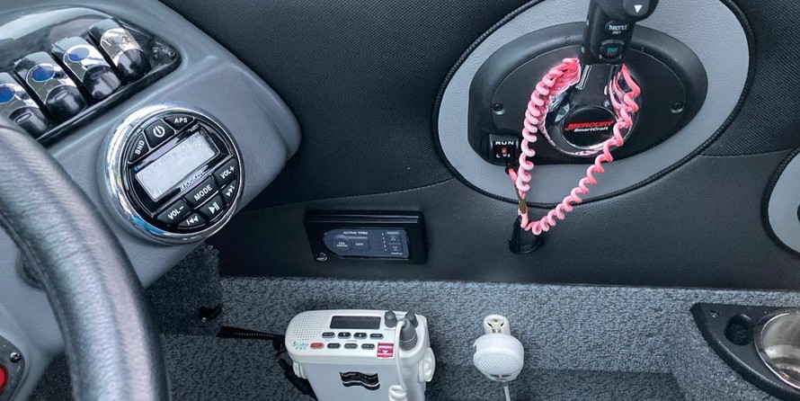 Lund Boats 2275 Baron Sport