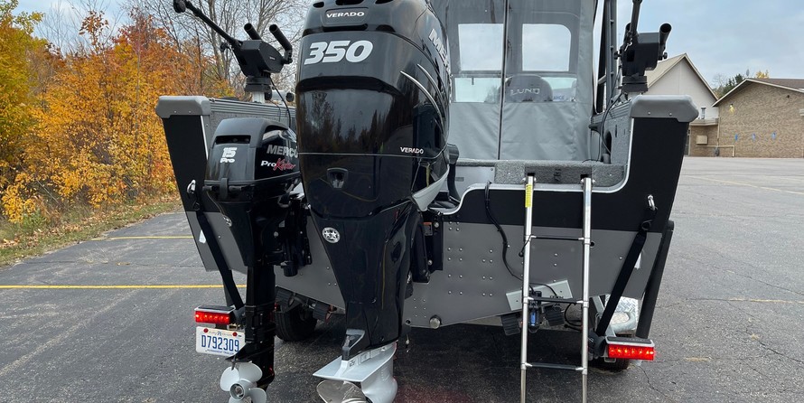 Lund Boats 2275 Baron Sport