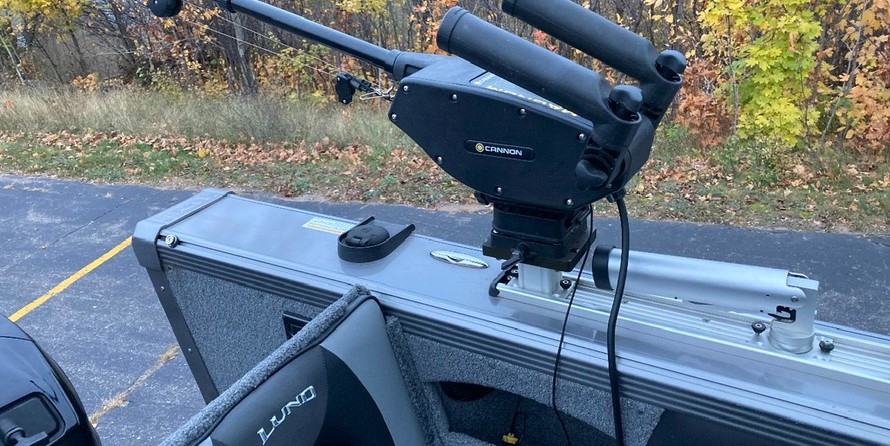 Lund Boats 2275 Baron Sport