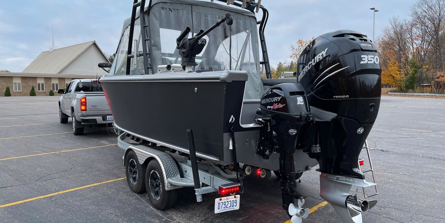 Lund Boats 2275 Baron Sport