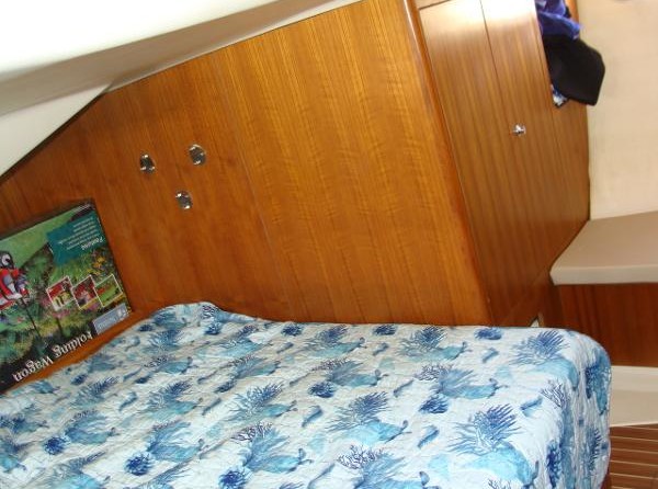 Marlow-Hunter 426 DS