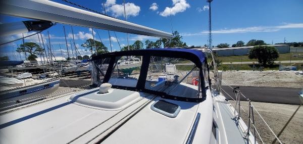 Marlow-Hunter 426 DS