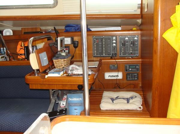 Marlow-Hunter 426 DS