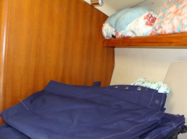 Marlow-Hunter 426 DS