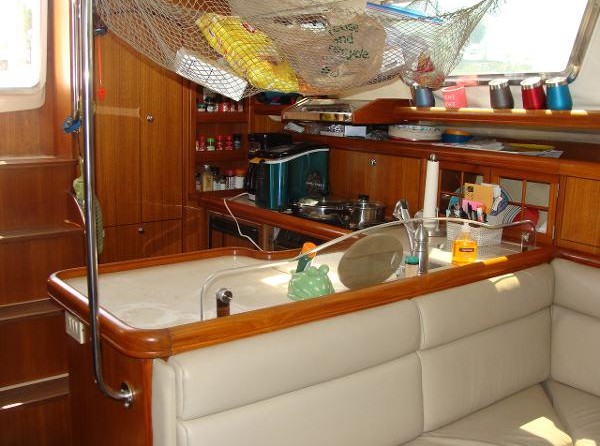 Marlow-Hunter 426 DS