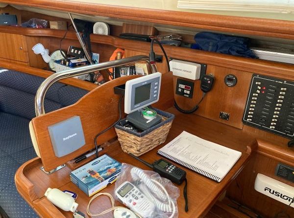 Marlow-Hunter 426 DS