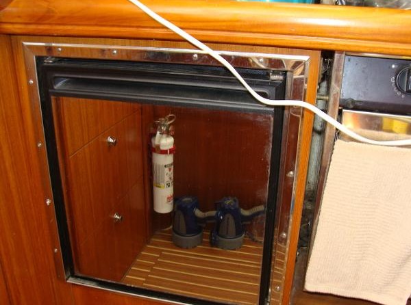 Marlow-Hunter 426 DS