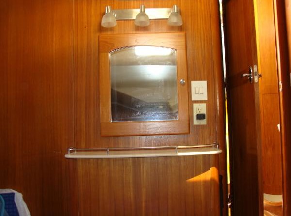 Marlow-Hunter 426 DS