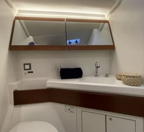 Beneteau Oceanis 46.1