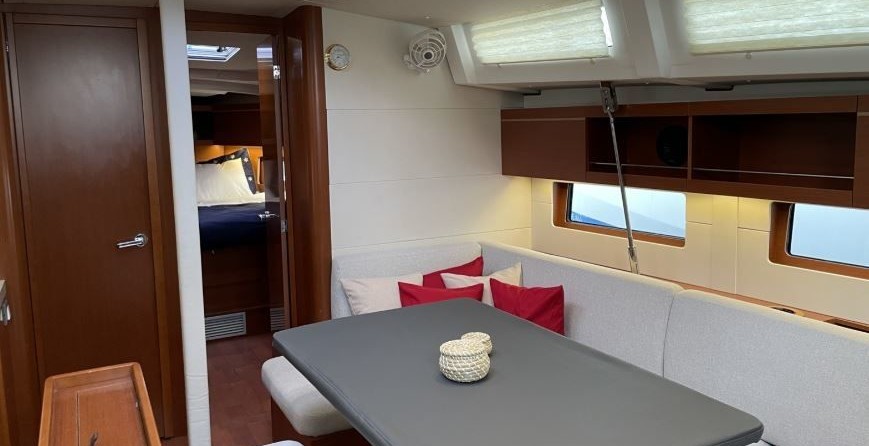 Beneteau Oceanis 46.1