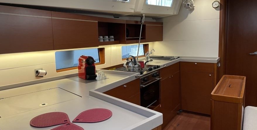 Beneteau Oceanis 46.1