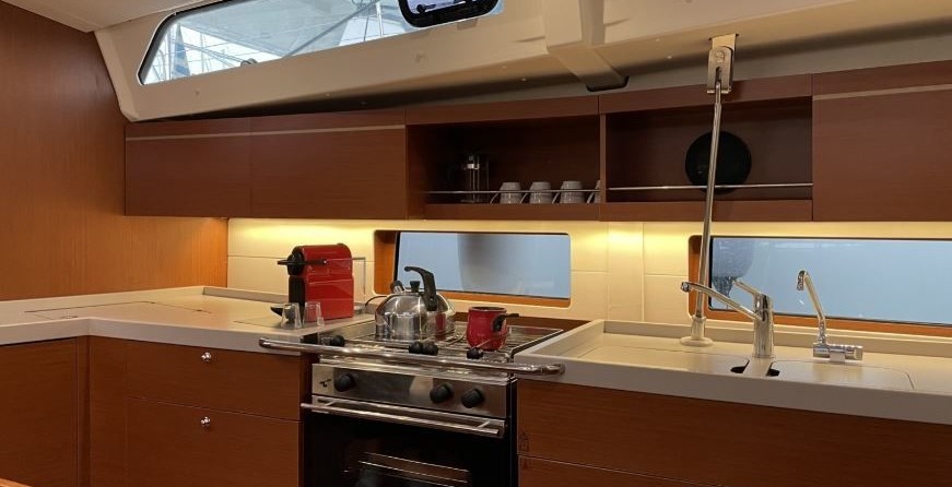 Beneteau Oceanis 46.1