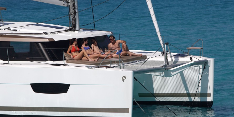 Fountaine Pajot Lucia 40