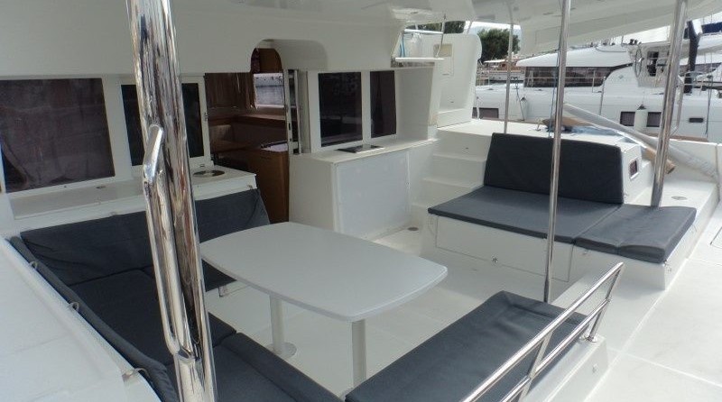 Lagoon 450 F