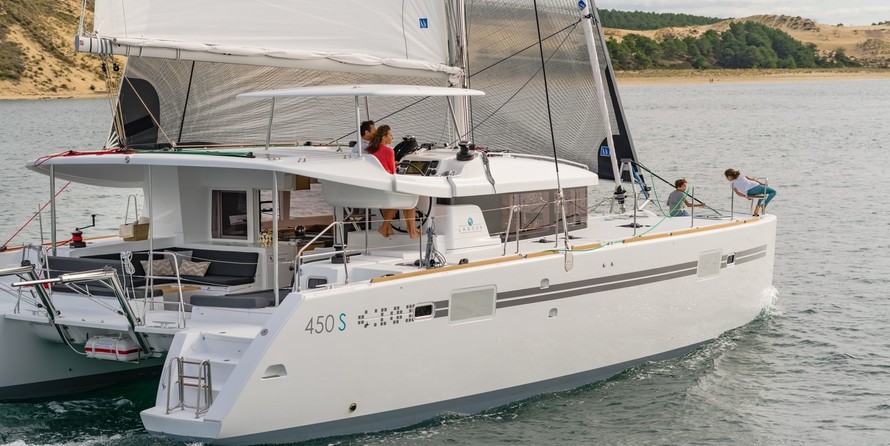 Lagoon 450 S