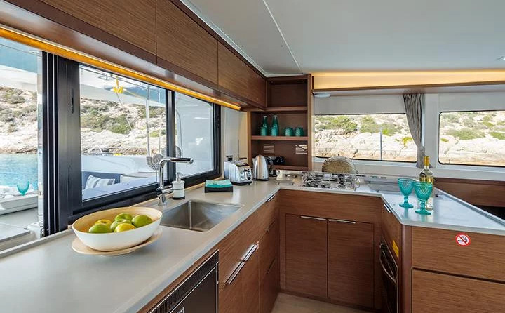 Lagoon 46
