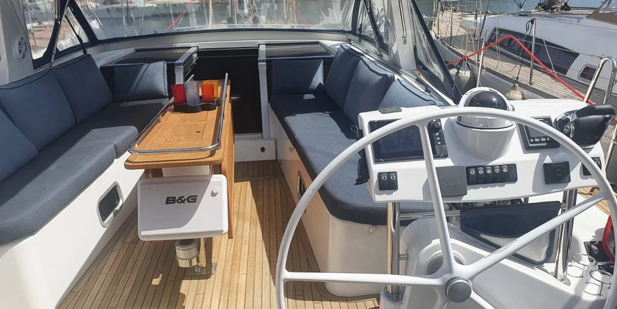Beneteau Oceanis 60