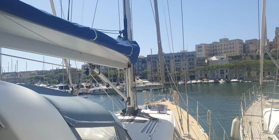 Beneteau Oceanis 60