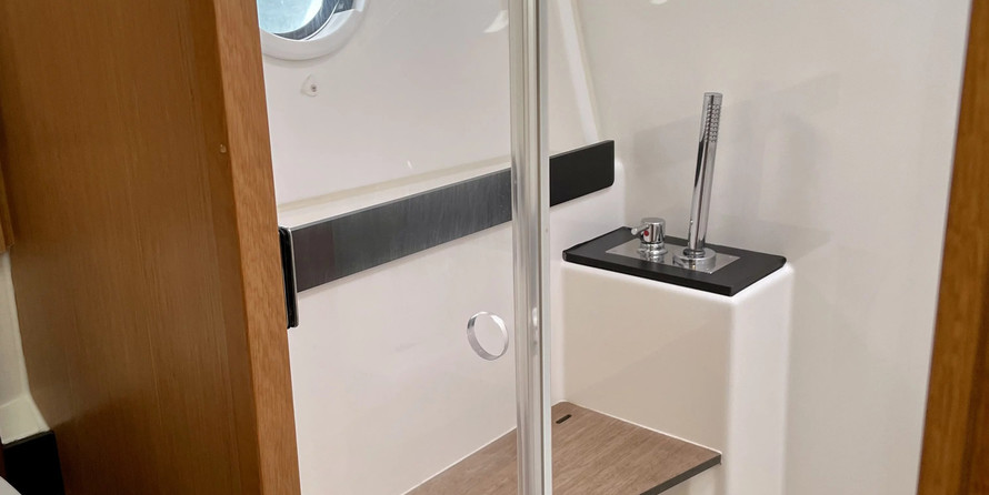 Bavaria Virtess 420 Fly