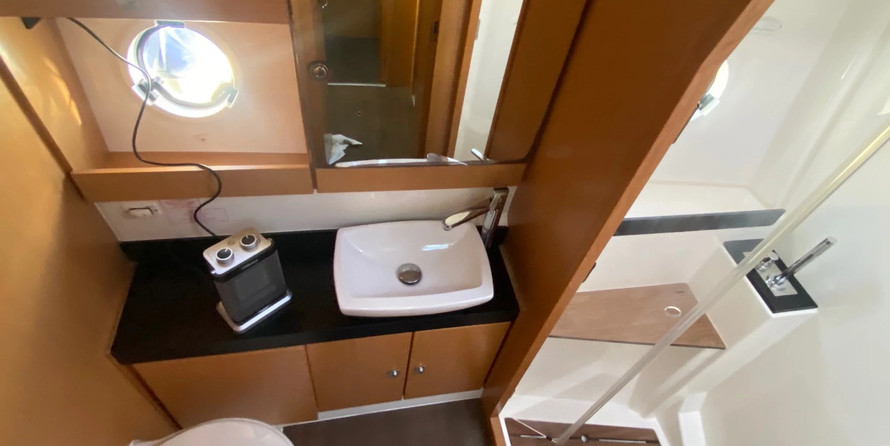 Bavaria Virtess 420 Fly