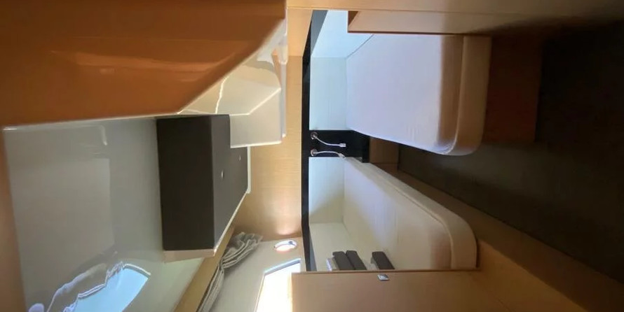 Bavaria Virtess 420 Fly