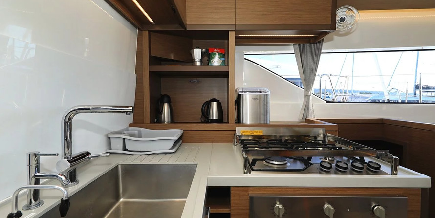 Lagoon 50 - 4 + 1 cab.