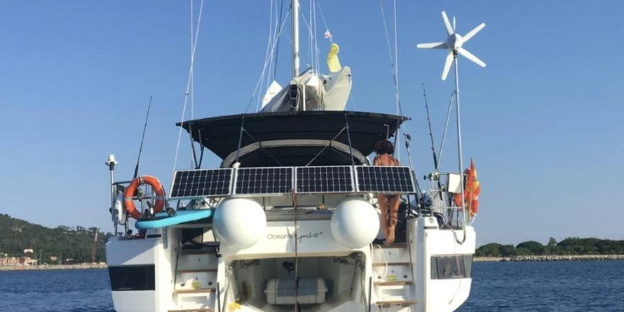 Beneteau Oceanis Yacht 62