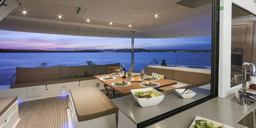 Fountaine Pajot Saba 50