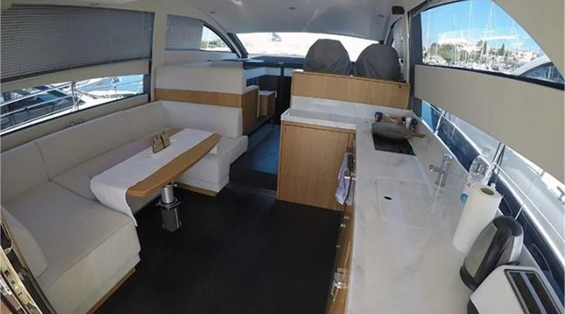 Fairline 50 Squadron