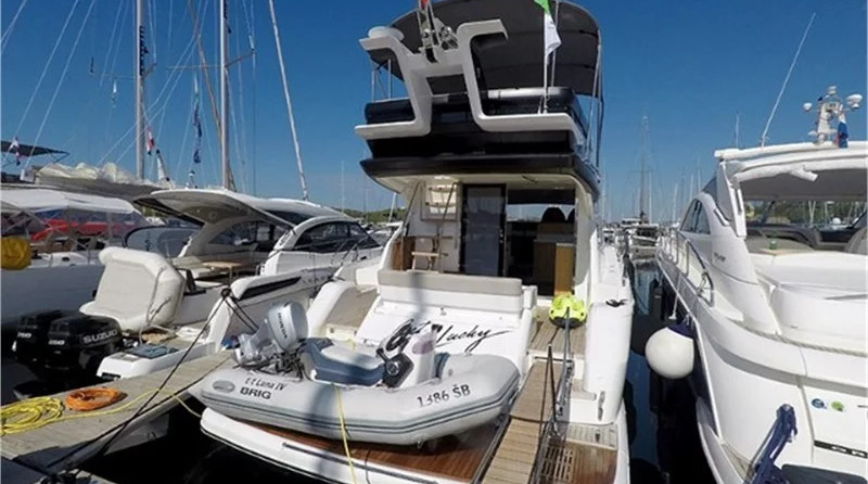 Fairline 50 Squadron