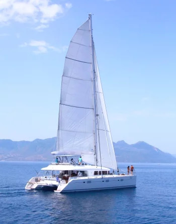Lagoon 620