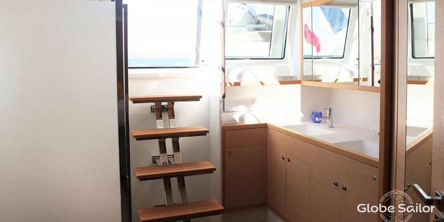 Lagoon 620