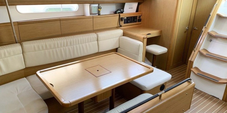 Jeanneau Sun Odyssey 49